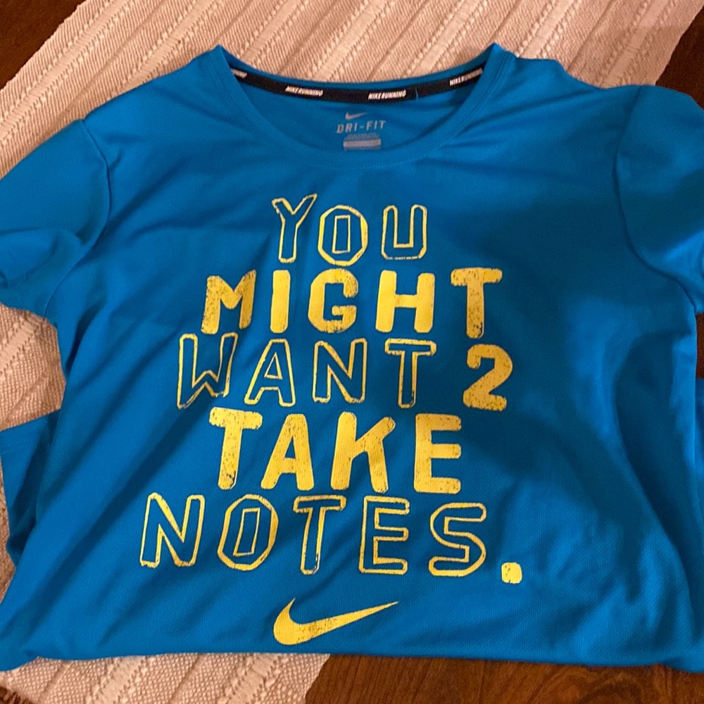 Nike Dri fit t shirt women’s small